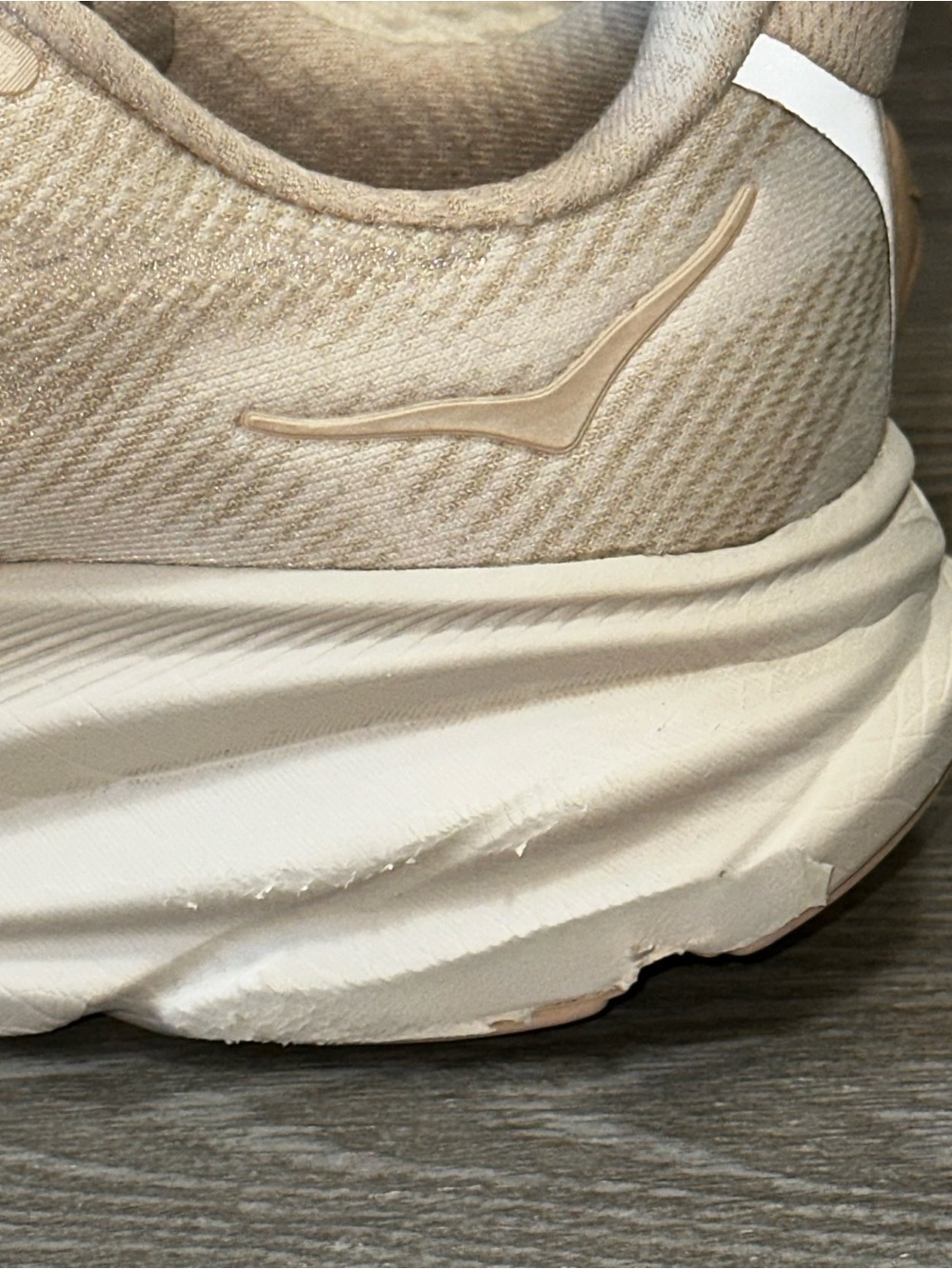 Hoka Clifton 9 Men's Size 10D Running Shoes Cream Athletic Comfort Sneakers - Picture 6 of 13